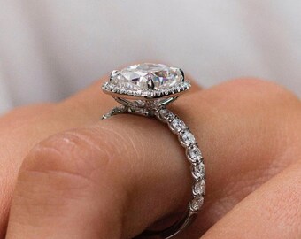 Buy Sofia Vergara's Engagement Ring, Halo Cushion Ring, Bridal