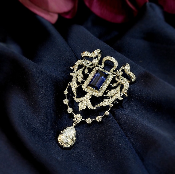 Vintage Pin Brooch for Men women Sapphire Baguette Stone White