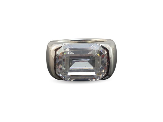 Men's Single Stone Diamond Ring in 18ct. White Gold | 69-05011