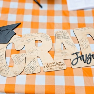 Personalized Grad Name Sign, 2025 Graduation Guestbook, Guestbook Alternative, Class of 2025, Personalized Graduation Party Decor, Grad Sign