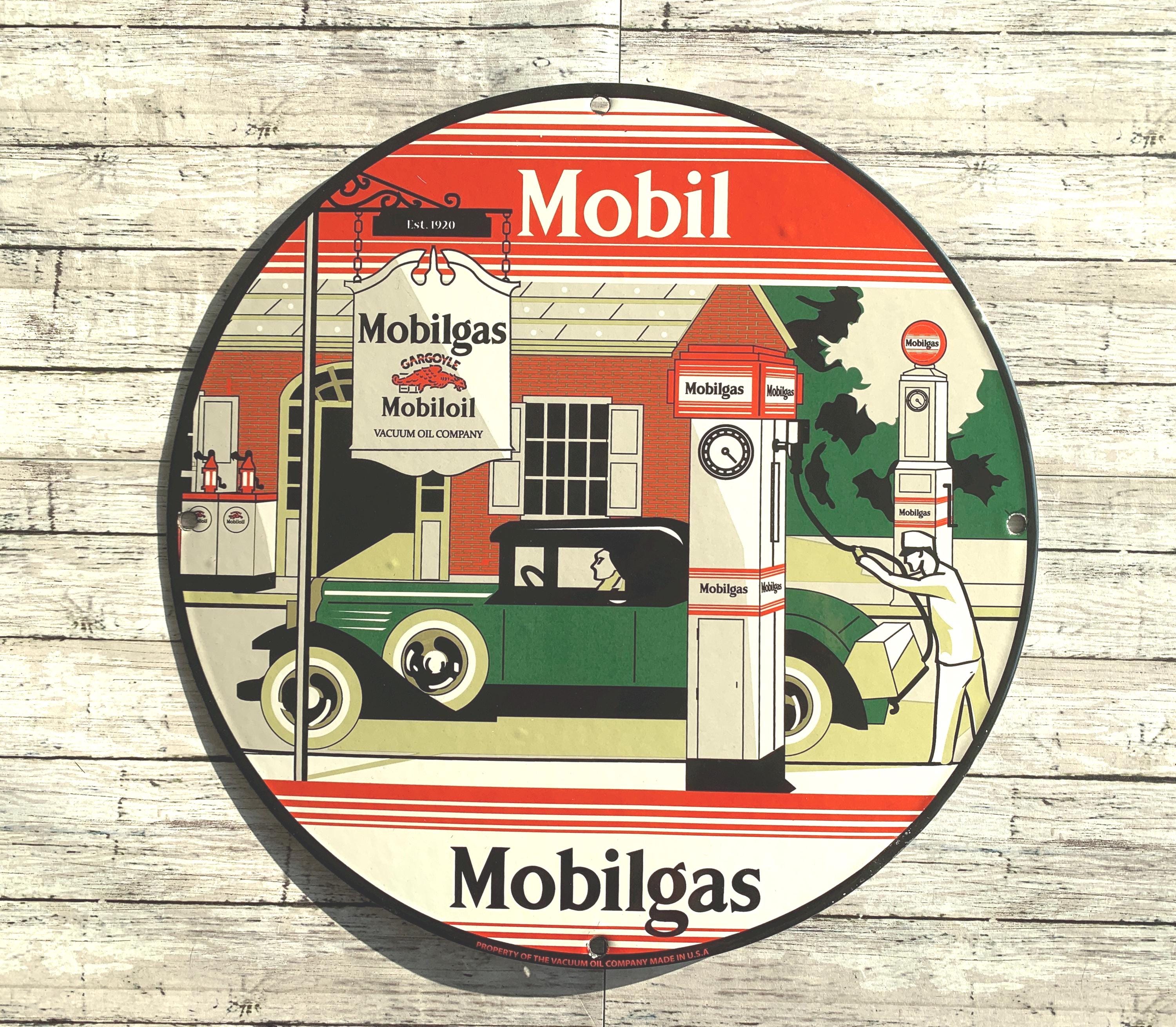 ヴィンテージ モービルガス 磁器看板：レトロなガソリンスタンドの