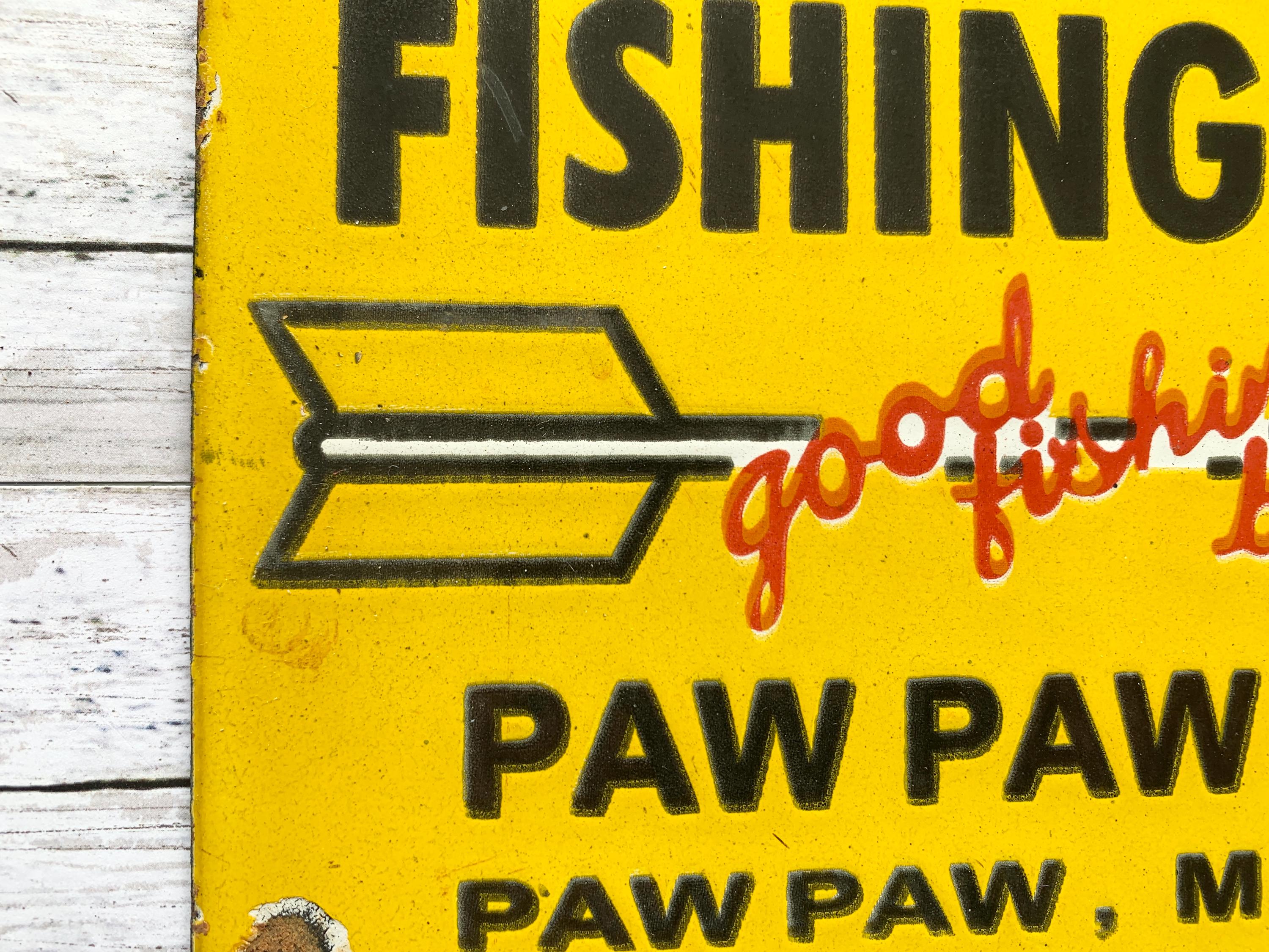 Enseigne publicitaire papier pêche vintage Paw Paw Bait Co. Take A Boy NOS
