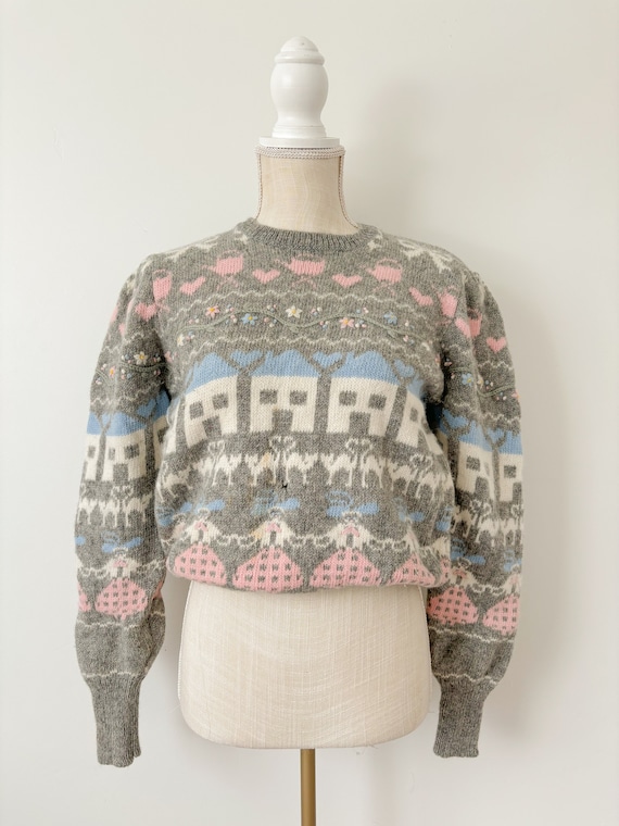 Gray house sweater-M