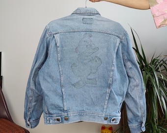 Veste en jean vintage des années 90, Jeans fusil bleu clair, imprimé animal canard dessin animé dans le dos femme S-M