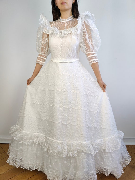 White top 80s dress