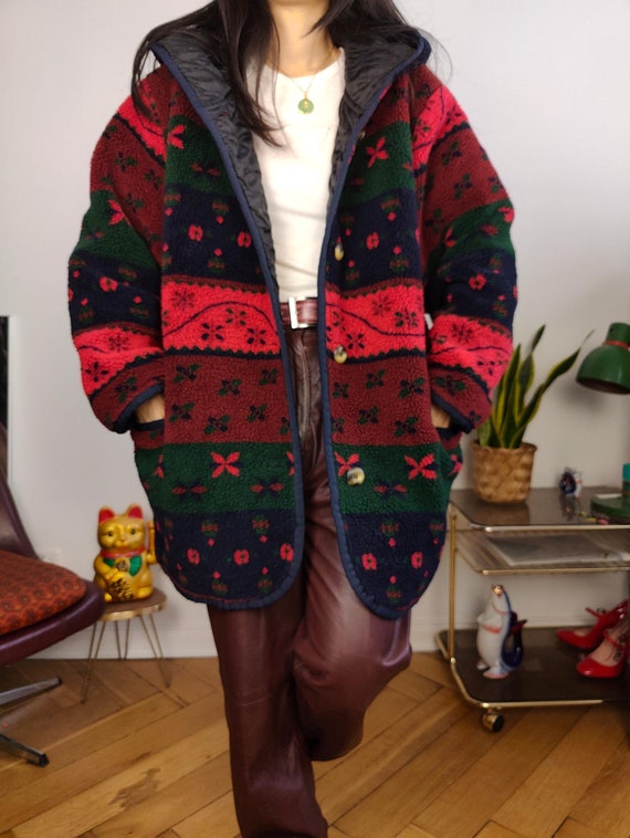 Vintage fleece jacket L hoodie coat padded winter red pattern Christmas  women unisex men