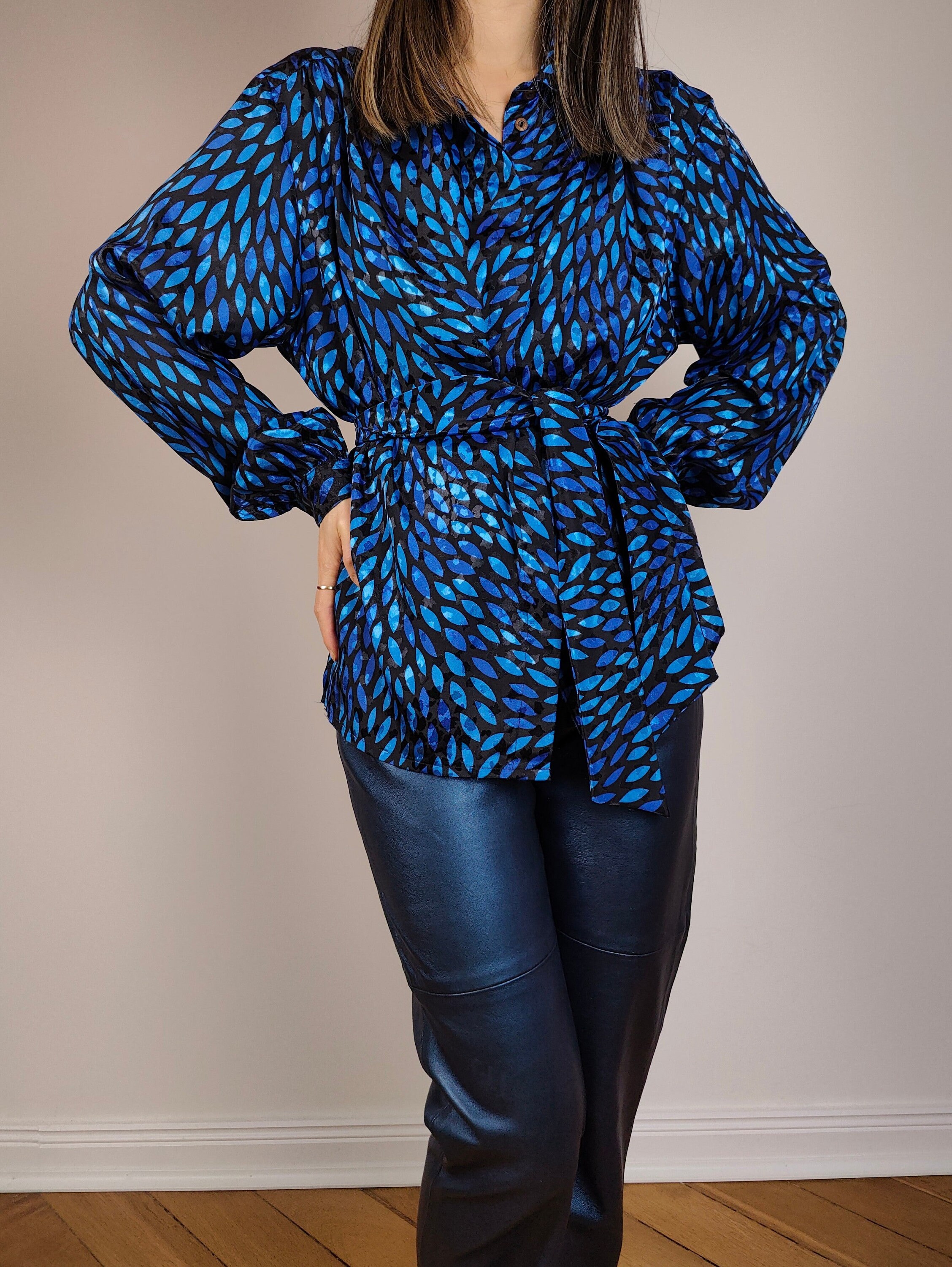 The Blue Shiny Pattern Blouse Vintage Black Blue Crazy Pattern Print ...