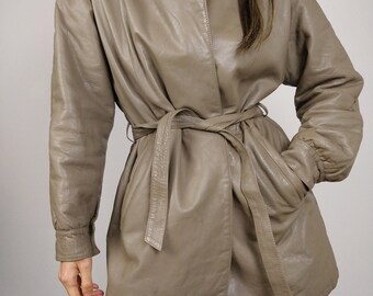 The Beige Leather Trench | Vintage leather jacket coat mid length grey beige brown S