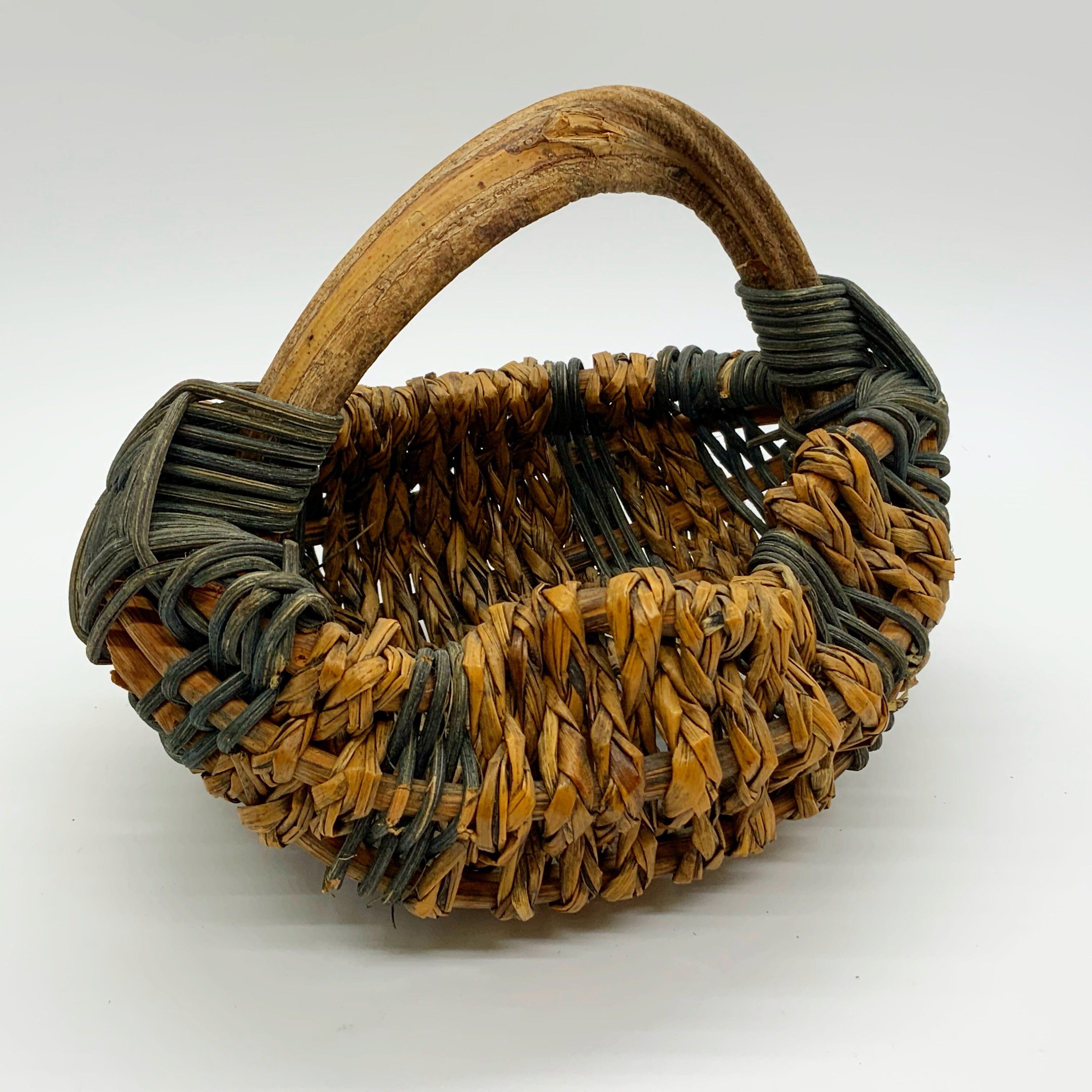 Kudzu Appalachian Oriole Style Basket Hand Painted Bent Vine Etsy