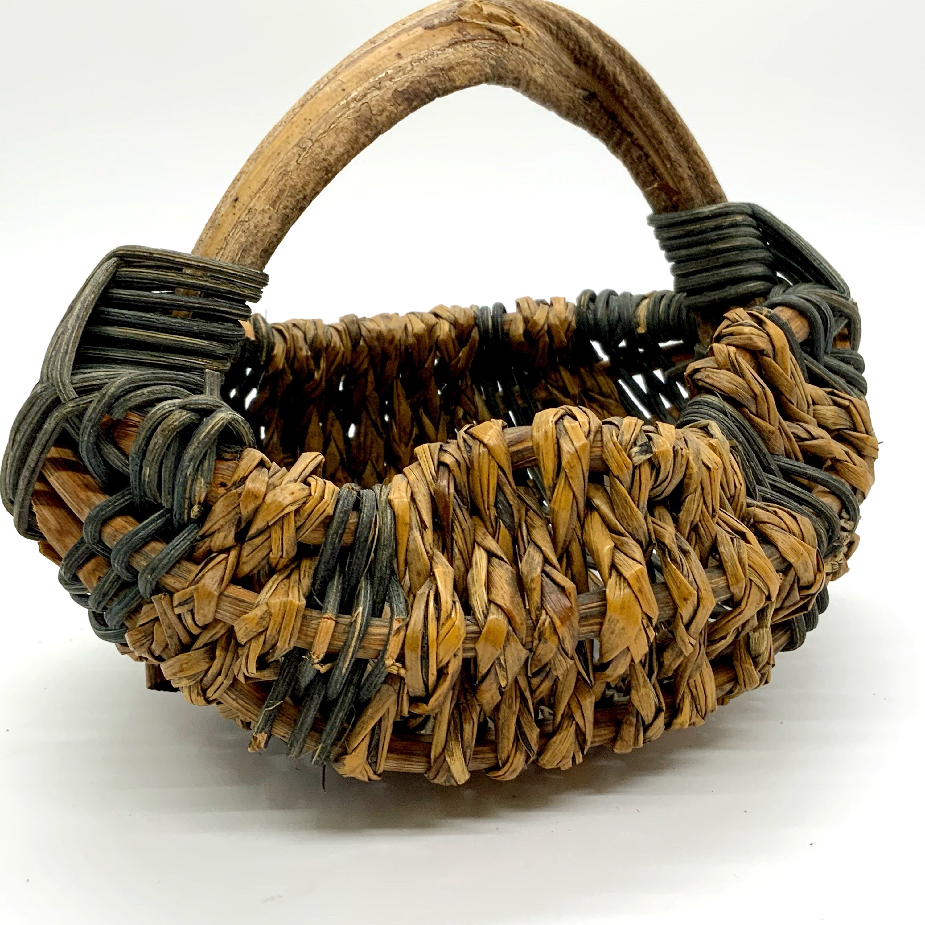 Kudzu Appalachian Oriole Style Basket Hand Painted Bent Vine Etsy