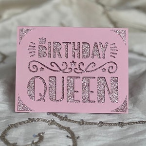 Cartão de aniversário, cartão de aniversário feito à mão, Rainha do Aniversário