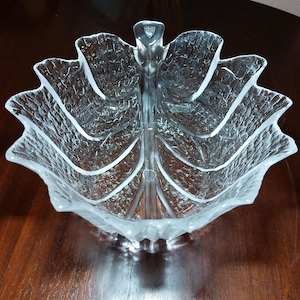 Large Orrefors Eden Leaf crystal bowl, Lars Hellsten, swedish glass art, designed 1970s, Sweden. Vintage heavy glass bowl.