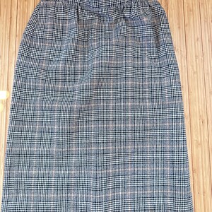 Vintage Pendleton Plaid Wool Skirt - Size 8, Made in USA