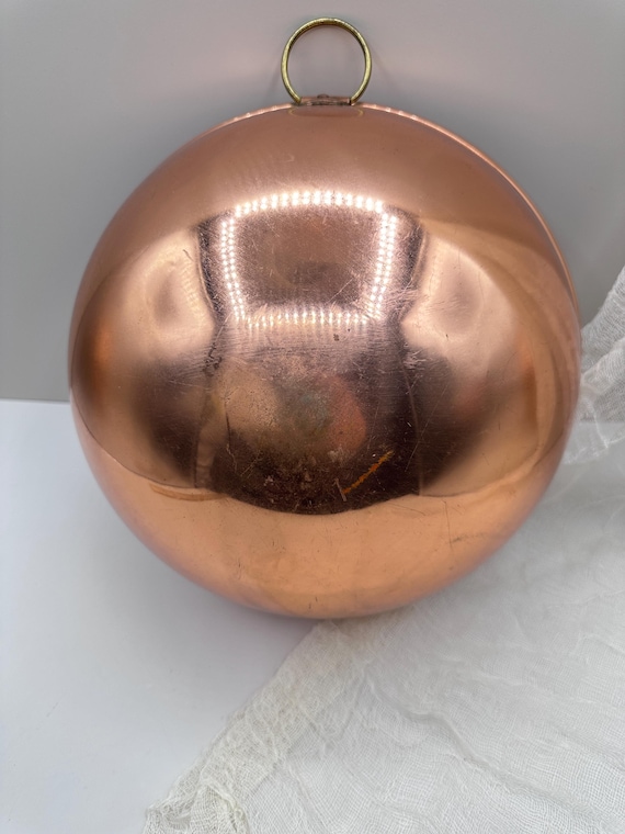 Vintage Copper Wall Bowl – Mid-century Kitchen Decor With Brass