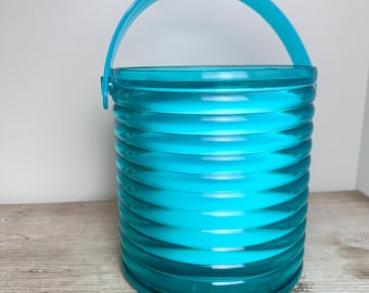 Cubitera vintage de Lucite con diseño Sally, color turquesa/aguamarina, con tapa y asa, estilo mediados de siglo, ideal para fiestas junto a la piscina en la década de 1970 y decoración veraniega.