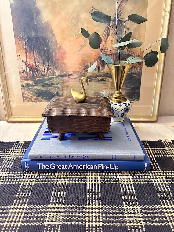 Vintage hand carved walnut wood box | hand carved 