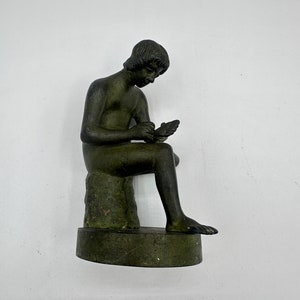 Vintage Classical Boy with Thorn Figurine | Bronze Finish Grand Tour Style Sculpture | Art History Desk Decor|Fedele Spinario Boy with Thorn