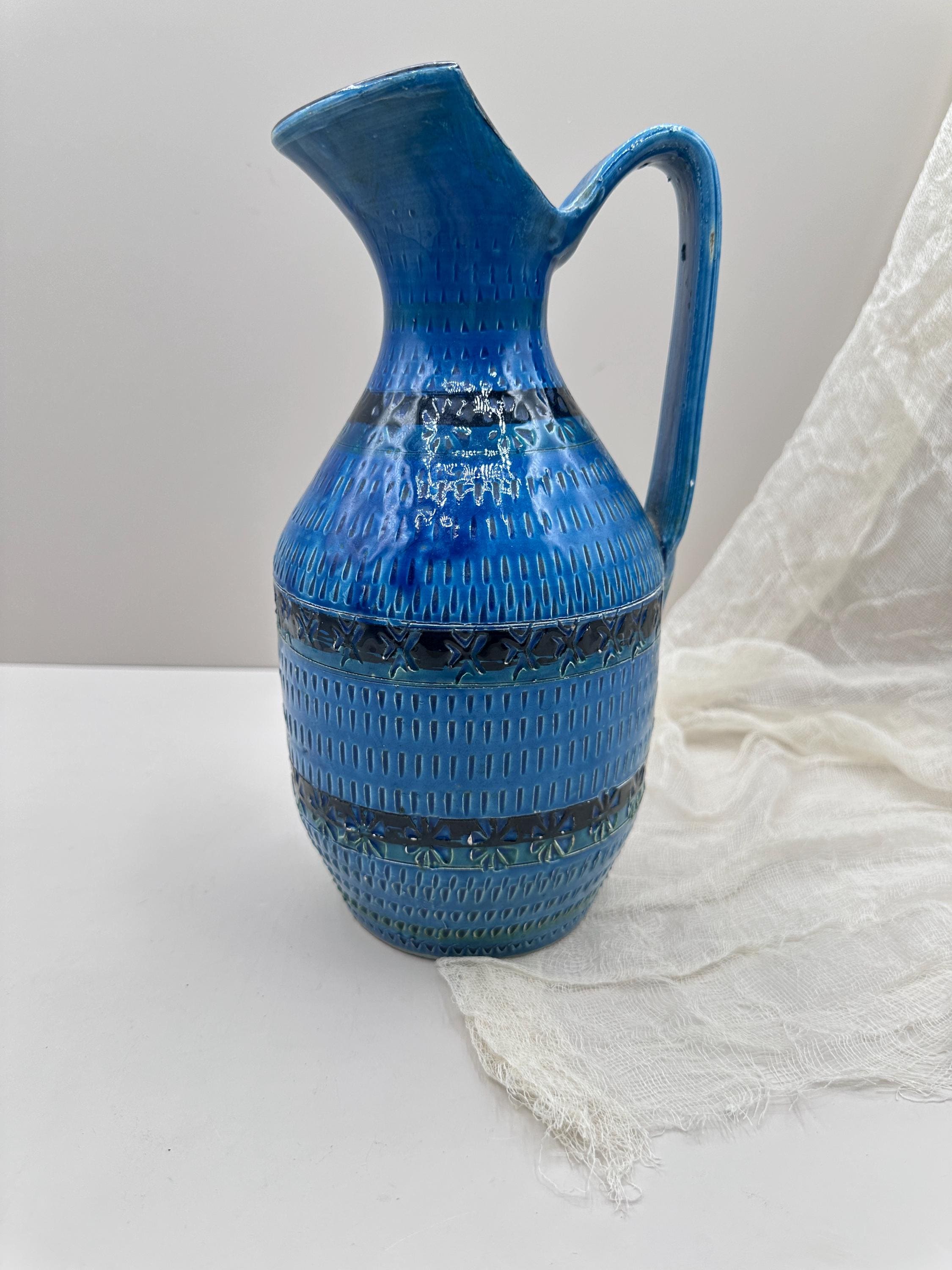 ヴィンテージブルー釉陶器ピッチャー | 手絞り陶器の水差し | 素朴な