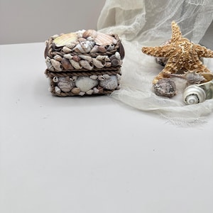Vintage Seashell Trinket Box – Handmade Coastal Keepsake Jewelry Box, Nautical Beach Cottage Decor