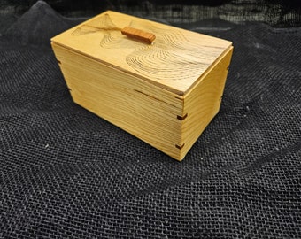 Boîte souvenir en caryer