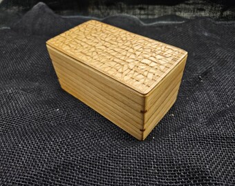 Boîte souvenir en caryer