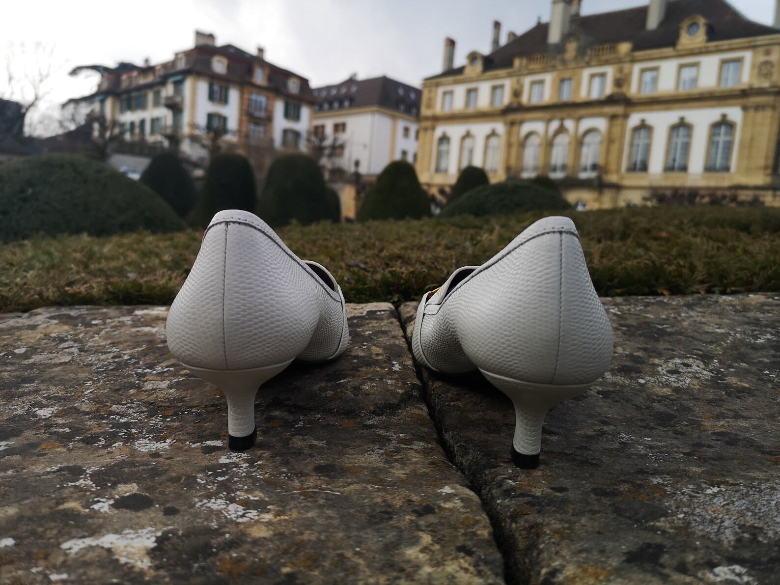 jeffrey campbell hysteric pump