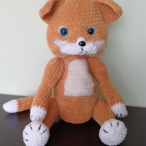 Plush tomcat, crocheted tomcat Leopold.