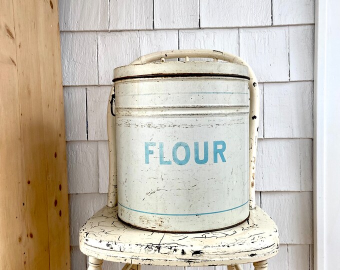 Vintage Harvell 1950s Flour Canister Space Saver Flour Tin Retro 1950s Kitchen Storage Container