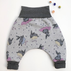 Magic harem pants for baby, photosensitive fabric that changes color in the sun