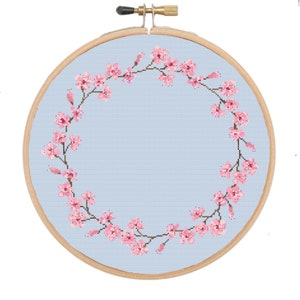 ピンクの桜の花輪クロスステッチフレームパターン、結婚記念日のPDFパターン、出産のお知らせベビーシャワーギフト