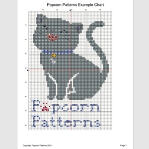 Puede incluir: Un gato gris con un collar azul y una campanita amarilla se sienta en una cuadr&iacute;cula blanca. El gato tiene una nariz roja y una lengua rosa. El texto "Popcorn Patterns" est&aacute; debajo del gato en letras azules con una huella de pata roja.