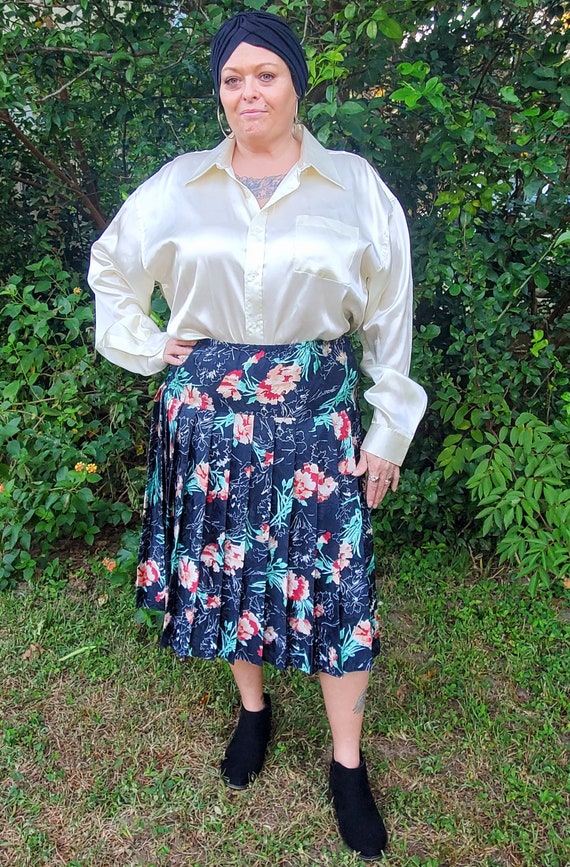 Floral Print Pleated Skirt - image 1