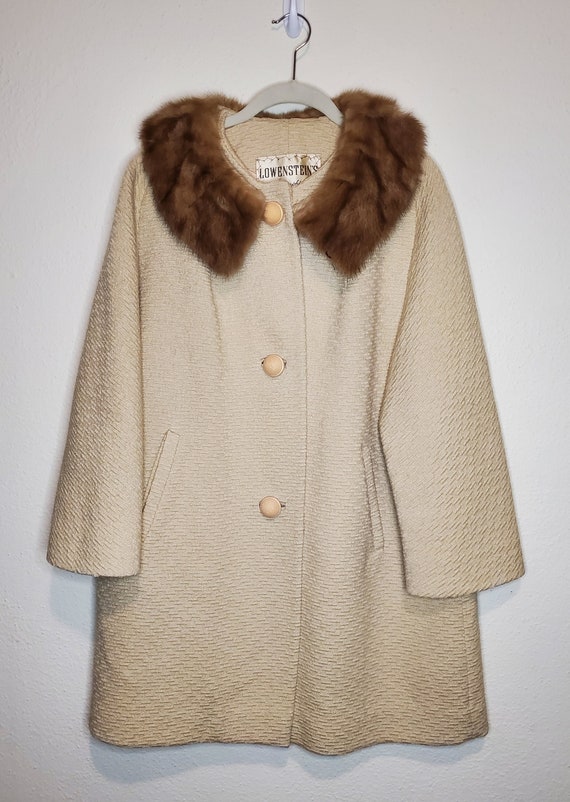 Vintage fur collar coat Gem