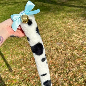 Fluffy Cow Tail Cosplay: Black & White Faux Fur with Bow