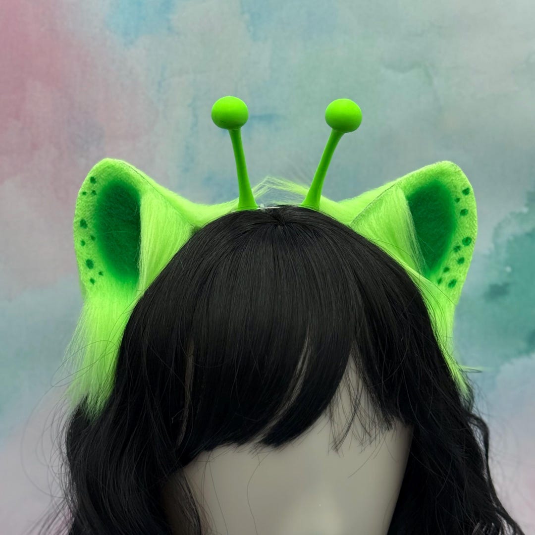 Alien Cat Ears Headband: UV Neon Green Kemonomimi Ears With Antenna - Etsy