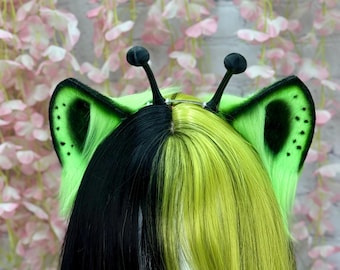 Alien Cat Ears Headband: UV Neon Green Kemonomimi Ears with Antenna