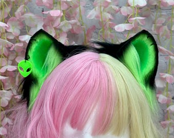 UV Green Alien Cat Ears Headband: Posable Kemonomimi Costume