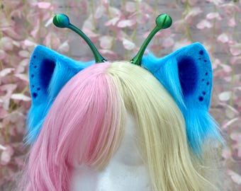 Premade Alien Cat Ears Headband: Green Antenna, Blue Kemonomimi