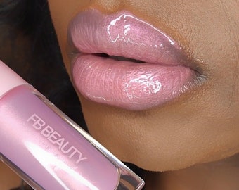 Metallic Pink Pigmented Glossy Lip Gloss Moisturizing cruelty free