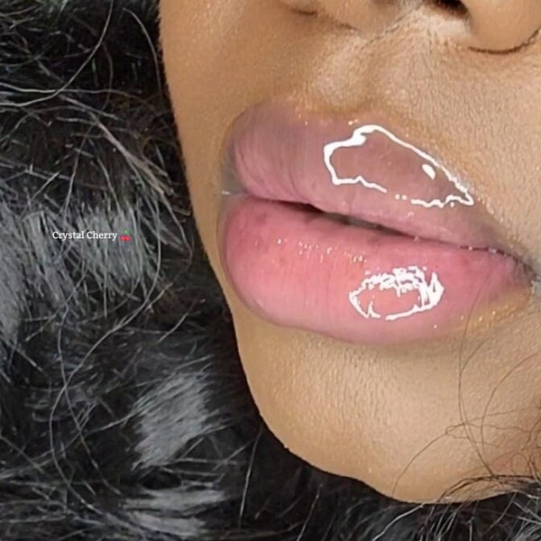 Soft Lips Formula Glossy Clear Lip Gloss Moisturizing Hydrated High Shine Lips cruelty free