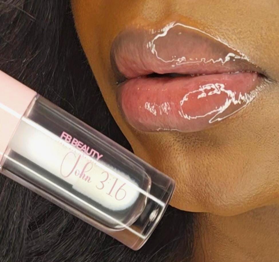 Crystal Beauty Clear Lip Gloss