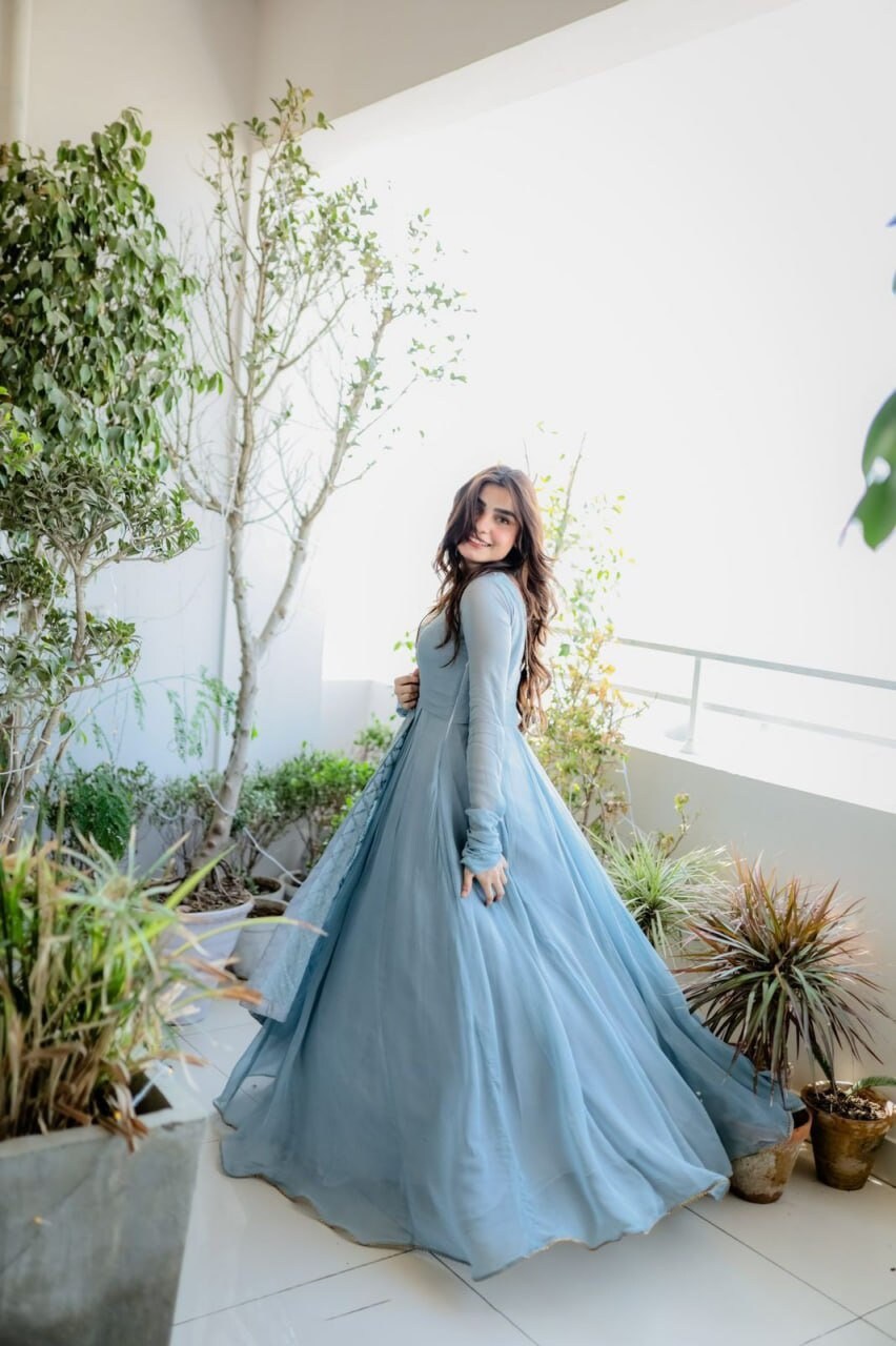 Gowns for womens with best sale dupatta