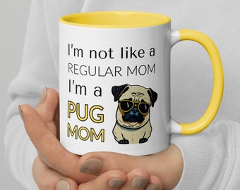Taza de café para mamá carlino, frase "Mamá normal", regalo para amantes de los perros