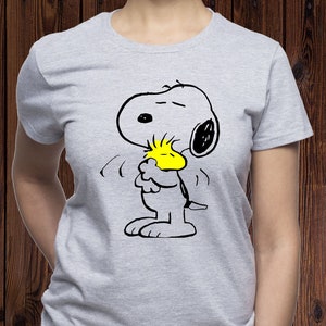 Snoopy Hug Woodstock tshirt/ Snoopy Hugging Woodstock shirt/ The Peanuts t-shirt/ Snoopy tee/ Snoopy Valentines tee/ Cute Snoopy shirt/(T35)