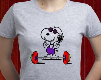Snoopy Weightlifting t-shirt/ Snoopy Gym t shirt/ Snoopy Sports tshirt/ Weightlifting shirt/ Peanuts Gym tee/ Snoopy t shirt/ Women's/ (T41)