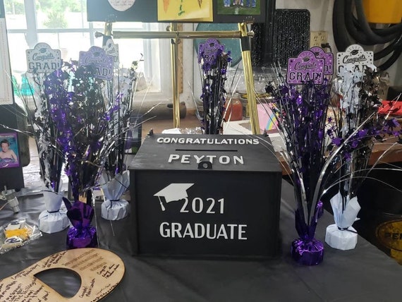 Graduation Card Box for Party - Wooden Keepsake Box - Personalized Gift - Graduation Decorations - Class of 2025 - Party Decor