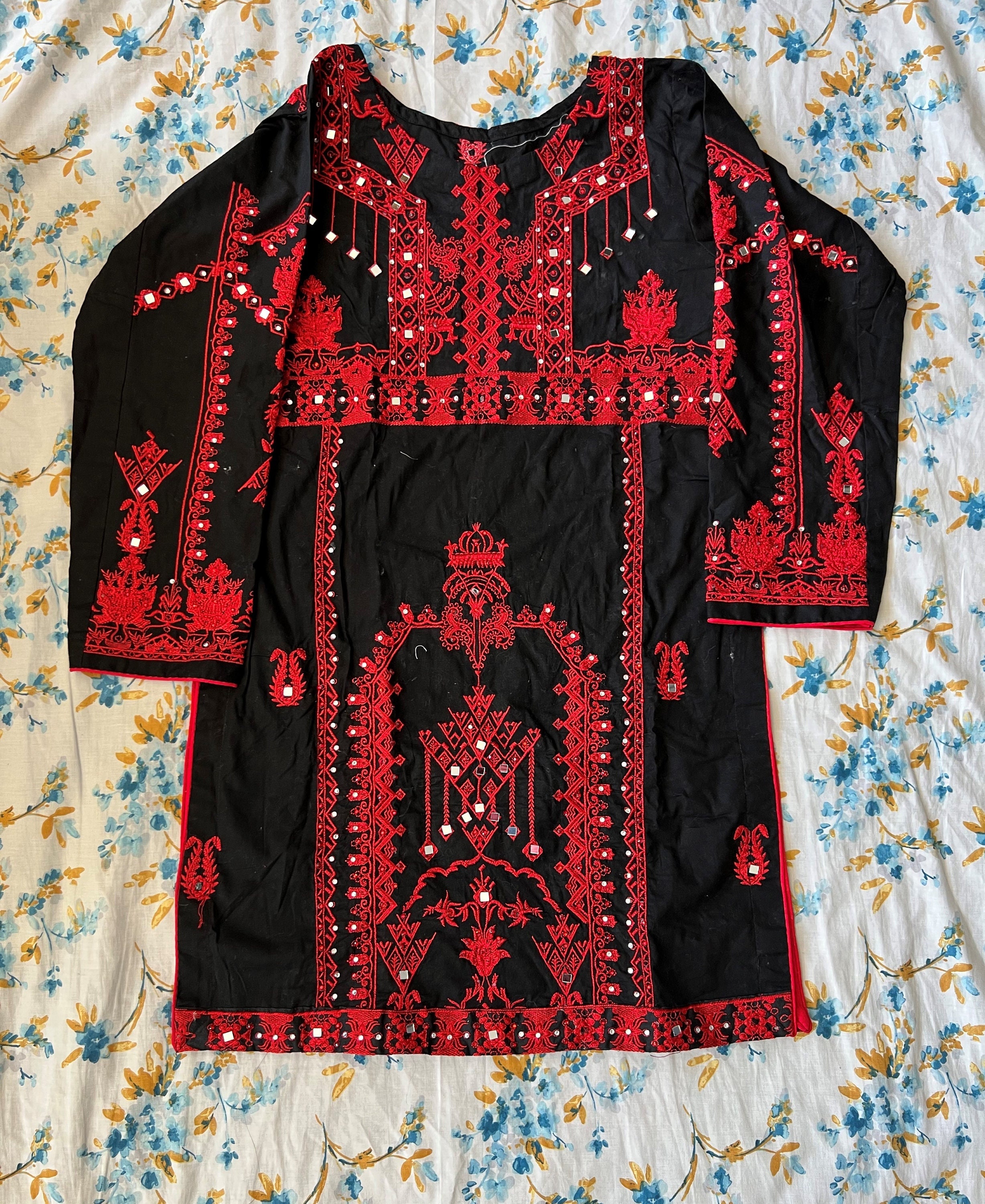 Black Red Pakistani Kachha Dhaga Sheesha Karahi 3 Piece pakistani Indian Style Small Etsy