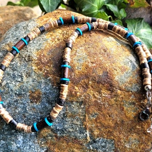 Surfer ketting JARED gemaakt van kokosnoten en houten kralen; Herenketting, herensieraden, cadeau voor mannen, vader, broer, zoon voor verschillende gelegenheden. mogelijkheden