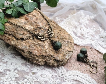 Vintage jewelry set SOLEA in bronze with jade beads in green, gift for women, girlfriend, mom, sister, daughter for birthday, Mother's Day