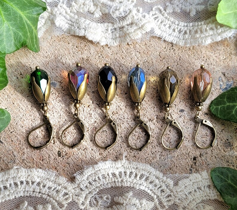 6 color variations Vintage earrings Carla with different colored cut glass beads in the shape of drops image 9